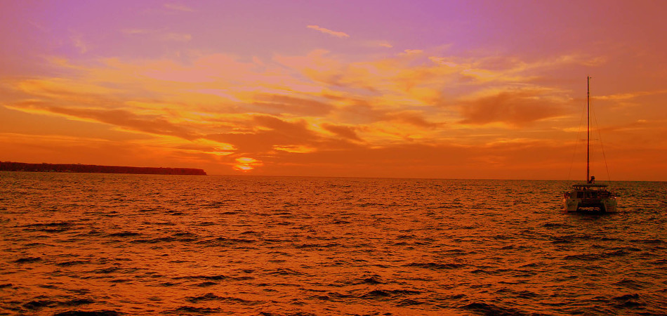 Lagoon 450 Semi-Private Sunset Tour