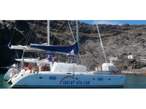 Lagoon 450 Semi-Private Day Tour